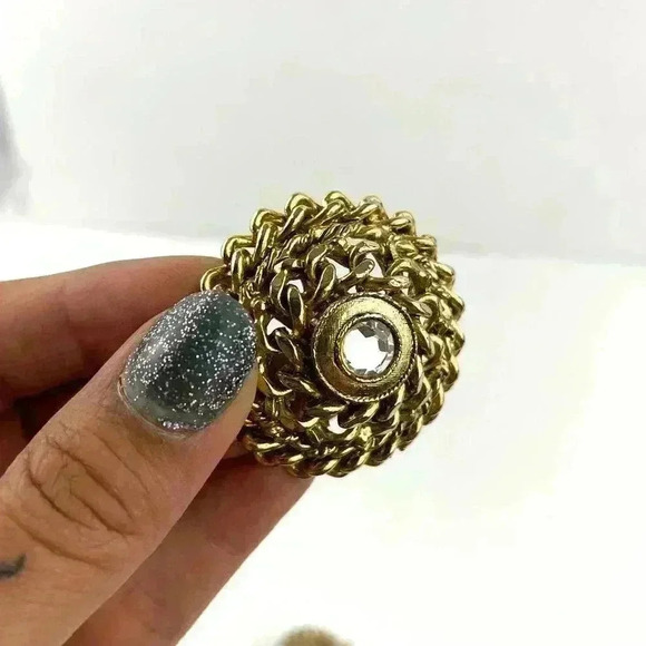 VTG Gold Tone Metal Clip On Earrings CRAFT Signed Rhinestone Center Rope Chain - Picture 5 of 12